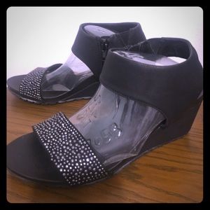 NICOLE Strappy Wedge Sandals